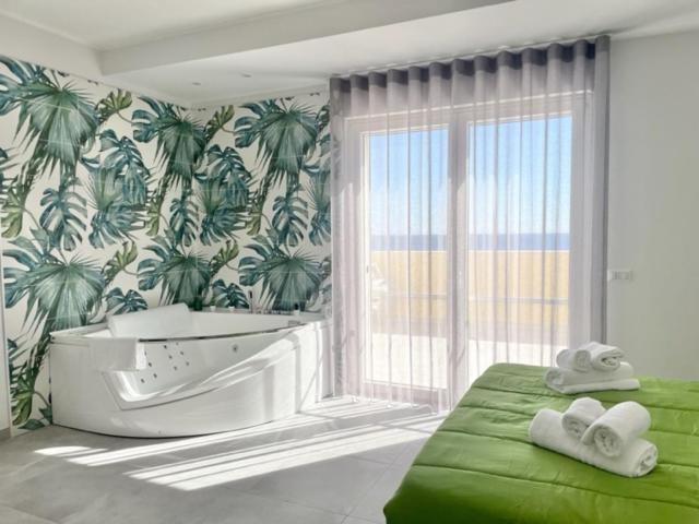 Blu Marine Bed & Breakfast Катандзаро Екстериор снимка